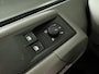 Volkswagen Crafter 35 2.0 TDI L3H3 Highline EURO VI 140 pk Automaat | Verlengde garantie | Navigatie | Trekhaak | Parkeersensoren | Achteruitrijcamera |