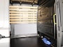 Volkswagen Crafter 35 2.0 TDI L3H3 Highline EURO VI 140 pk Automaat | Verlengde garantie | Navigatie | Trekhaak | Parkeersensoren | Achteruitrijcamera |