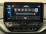 Volkswagen ID.4 Pro 77 kWh | SOH 95% | Apple CarPlay / Android Auto | 360° Camera | Trekhaak | Warmtepomp |