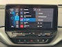 Volkswagen ID.4 Pro 77 kWh | SOH 95% | Apple CarPlay / Android Auto | 360° Camera | Trekhaak | Warmtepomp |