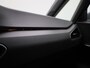 Volkswagen ID.3 Pro 58 kWh | Navigatie | Apple carplay \ Adaptieve cruise controle | Climate control | Stuur en Stoelverwarming | Achteruitrij camera | Verwarmbaar voorrruit | Keyless | Sfeerverlichting | 19"Inch velgen |