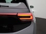 Volkswagen ID.3 Pro 58 kWh | Navigatie | Apple carplay \ Adaptieve cruise controle | Climate control | Stuur en Stoelverwarming | Achteruitrij camera | Verwarmbaar voorrruit | Keyless | Sfeerverlichting | 19"Inch velgen |