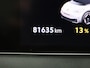Volkswagen ID.3 Pro 58 kWh | Navigatie | Apple carplay \ Adaptieve cruise controle | Climate control | Stuur en Stoelverwarming | Achteruitrij camera | Verwarmbaar voorrruit | Keyless | Sfeerverlichting | 19"Inch velgen |