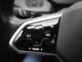 Volkswagen ID.3 Pro 58 kWh | Navigatie | Apple carplay \ Adaptieve cruise controle | Climate control | Stuur en Stoelverwarming | Achteruitrij camera | Verwarmbaar voorrruit | Keyless | Sfeerverlichting | 19"Inch velgen |