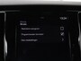 Volvo V60 2.0 T4 R-Design Panoramadak | Full LED | Trekhaak | Carplay | Pilot assist | Navigate | Stoel & Stuurverwarming | Achteruitrij camera | Cruise control | Climate control