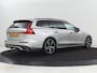 Volvo V60 2.0 T4 R-Design Panoramadak | Full LED | Trekhaak | Carplay | Pilot assist | Navigate | Stoel & Stuurverwarming | Achteruitrij camera | Cruise control | Climate control