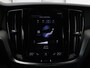 Volvo V60 2.0 T4 R-Design Panoramadak | Full LED | Trekhaak | Carplay | Pilot assist | Navigate | Stoel & Stuurverwarming | Achteruitrij camera | Cruise control | Climate control