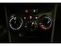 Peugeot 208 1.2 VTi Access Bak maakt geluid