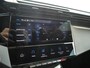 Peugeot 408 e-408 GT 58 kWh | Stoel en stuurverwarming | Panoramadak | Focal audio | 360 graden camera | Adaptive cruise control | Draadloze telefoonlader | Warmtepomp | Nieuwe auto