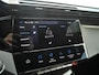Peugeot 408 e-408 GT 58 kWh | Stoel en stuurverwarming | Panoramadak | Focal audio | 360 graden camera | Adaptive cruise control | Draadloze telefoonlader | Warmtepomp | Nieuwe auto