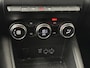 Renault Captur 1.6 E-Tech Plug-in Hybrid 160 Intens | Navigatie | Parkeersensoren | Climate Control | Apple CarPlay / Android Auto |