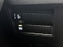 Toyota Yaris Cross 1.5 Hybrid Dynamic + Limited Dealer Onderhouden | Parkeersensoren voor+achter | Stoelverwarming | Climate Control | Cruise Control Adaptive | Achteruitrijcamera | Navigatie | Apple CarPlay/Android Auto |