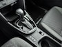 Toyota Yaris Cross 1.5 Hybrid Dynamic | Apple Carplay / Android Auto | Stoel-/stuurverwarming | Verwarmbare voorruit | Adaptive Cruise | Full LED | Keyless | Clima | Camera | 17 inch | All SEASON