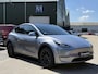 Tesla Model Y Long Range AWD 75 kWh VAN: 44.900,- VOOR: 42.877,- UW WKVOORDEEL: 2.023,- | SOH 94%| QUICKSILVER!| TESLA FABRIEKSGARANTIE TOT 02-2028/ 80.000KM | FABRIEKSGARANTIE OP ACCU & AANDRIJFLIJN TOT 2032 OF 192.000 KM | BTW VERREKENBAAR