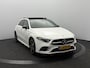 Mercedes-Benz A-klasse 250 e Business Solution AMG Limited | Panoramadak | Sfeerverlichting | Full-Led | Camera