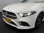 Mercedes-Benz A-klasse 250 e Business Solution AMG Limited | Panoramadak | Sfeerverlichting | Full-Led | Camera