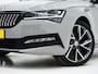 Skoda Superb Combi 1.4 TSI iV Sportline | Panoramadak | Sportstoelen | Trekhaak | 360 | Canton | Keyless | Memory | Sfeerlicht