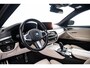 BMW 5-Serie Touring 530e xDrive High Executive M Sport - Panoramadak - Driving Assistant Professional - Comfortstoelen - Massagestoelen - Head up - BMW Laserlight - Parking Assistant Plus - Comfort Access -