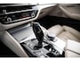 BMW 5-Serie Touring 530e xDrive High Executive M Sport - Panoramadak - Driving Assistant Professional - Comfortstoelen - Massagestoelen - Head up - BMW Laserlight - Parking Assistant Plus - Comfort Access -