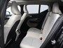 Volvo XC40 1.5 T3 Momentum Pro / Panoramadak / 360 Camera / Adaptive Cruise / BLIS / Getint Glas / Elektrische Achterklep / Carplay / 19" Wielen /
