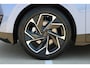 Lynk & Co 02 More | 360 Graden Camera | Harman Kardon | Panoramadak | Elektrisch bedienbare voorstoelen met geheugen | Keyless Entry | Getint glas | Adaptieve Cruise Control | Dodehoekassistent | Sfeerverlichting | Stuurwielverwarming | Stoelverwarming