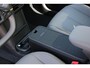 Lynk & Co 02 More | 360 Graden Camera | Harman Kardon | Panoramadak | Elektrisch bedienbare voorstoelen met geheugen | Keyless Entry | Getint glas | Adaptieve Cruise Control | Dodehoekassistent | Sfeerverlichting | Stuurwielverwarming | Stoelverwarming