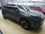 Peugeot e-5008 Allure Avantage 73 kWh 7p | Fase 3 laden | SOH 96,88 | Trekhaak | All season | Navigatie | Stoelverwarming | NL auto |