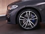 BMW 3-Serie 330e Touring xDrive |M-sport|schuif/kantel|Laser LED|memory|head-up|Apple Carplay|trekhaak|adaptive cruise|stoelverwarming|19" LMV|