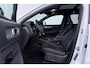 Volvo EX40 Twin Motor Plus Black Edition 82 kWh | ACC | Panoramadak | 360° Camera | Harman/Kardon | Stoel+Stuurverwarming