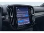 Volvo EX40 Twin Motor Plus Black Edition 82 kWh | ACC | Panoramadak | 360° Camera | Harman/Kardon | Stoel+Stuurverwarming