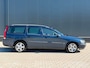 Volvo V70 2.4 | AIRCO | CRUISE | TREKHAAK | PANORAMA DAK | NIEUWE APK