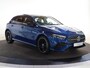 Mercedes-Benz A-klasse 250e Star Edition AMG Line | Panoramaschuifdak | Night | 19 inch AMG-velgen | Achteruitrijcamera