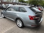 Skoda Superb 2.0 TDI Style Business NAVI NETTE AUTO 2DE EIG RIJDT GOED BTW AUTO