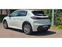 Peugeot e-208 EV Allure 50 kWh|SOH93.6%|Panoramadak|Stoelverwarming|cam|Led