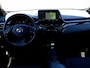 Toyota C-HR / C-HR+ 1.8 Hybrid First Edition | Full LED verlichting | JBL | dodehoek detectie | Parkeersensoren voor+achter | Parkeersensoren voor+achter | Stoelverwarming | Navigatie | Apple CarPlay/Android auto | Cruise Control Adapti