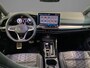 Volkswagen Golf 1.5eTSI/150PK R-Line DSG · Apple/Android Car Play · Trekhaak ·  Camera + Parkeersensoren · Stoelverwarming · Garantie t/m 24-09-2030 of 100000km.