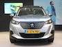 Peugeot 2008 SUV Blue Lease Allure 100 pk | Panoramisch schuifdak | Navigatie | Achteruitrijcamera | Stoelverwarming | Apple Carplay/ Android auto