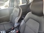 Renault Captur 1.3 TCe 140 Intens | Automaat | Trekhaak | Bose Audio | Dodehoekdetectie