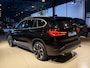 BMW X1 xDrive20i Exe Aut Navi|LED|Cruis|PDC|Camera Zwart