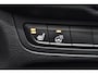 Jeep Renegade 1.4 MultiAir Limited | Climate Control | Cruise Control | Trekhaak | Panoramadak | Achteruitrijcamera | Stoel- en Stuurverwarming |