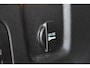 Jeep Renegade 1.4 MultiAir Limited | Climate Control | Cruise Control | Trekhaak | Panoramadak | Achteruitrijcamera | Stoel- en Stuurverwarming |