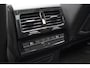 Volkswagen Touareg 3.0 TSi 4MOTION R Trekhaak Luchtvering Camera Nightvision