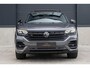 Volkswagen Touareg 3.0 TSi 4MOTION R Trekhaak Luchtvering Camera Nightvision