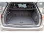 Volkswagen Touareg 3.0 TSi eHybrid 4MOTION R Trekhaak Luchtvering Camera Nightvision