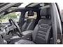 Volkswagen Touareg 3.0 TSi 4MOTION R Trekhaak Luchtvering Camera Nightvision