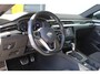 Volkswagen Arteon 1.4 TSI eHybrid R-Line Business+ | Velours bekleding | Schuif-kanteldak | Adaptieve cruise control | Achterbankverwarming |
