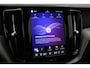 Volvo XC60 T8 Plug-in hybrid Plus Dark | ACC | Panoramadak | Harman/Kardon | 360° Camera | Head-Up | Trekhaak | 20 Inch