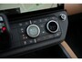 Land Rover Defender 110 P300e 110 Dynamic HSE l Cold Climate pack l Black exterior Pack l Head-UP Display l Elektrische trekhaak l