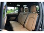 Land Rover Defender 110 P300e 110 Dynamic HSE l Cold Climate pack l Black exterior Pack l Head-UP Display l Elektrische trekhaak l