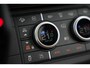 Land Rover Defender 110 P300e 110 Dynamic HSE l Cold Climate pack l Black exterior Pack l Head-UP Display l Elektrische trekhaak l